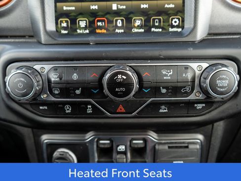 Used 2022 Jeep Gladiator Mojave w/ LED Lighting Group image 29