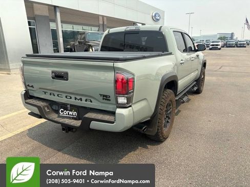 Used 2021 Toyota Tacoma TRD Pro AWD/4WD image 8