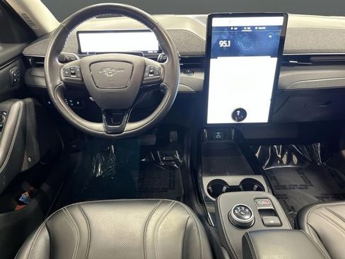 Used 2023 Ford Mustang Mach-E Premium image 5