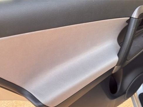 Used 2012 Toyota RAV4 4WD image 21