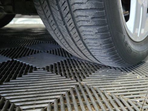 Used 2014 Chevrolet Impala LT w/ LT Sunroof Package image 38