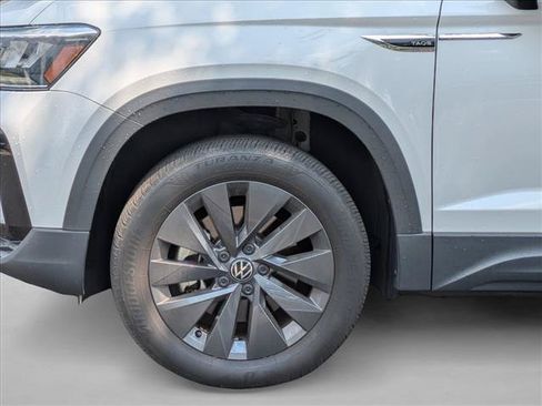 Used 2023 Volkswagen Taos S FWD image 14