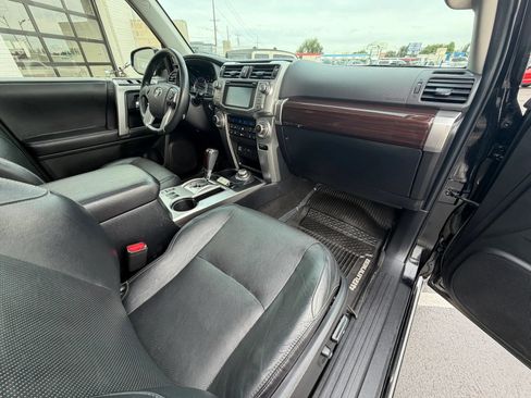 Used 2017 Toyota 4Runner Limited AWD/4WD image 13