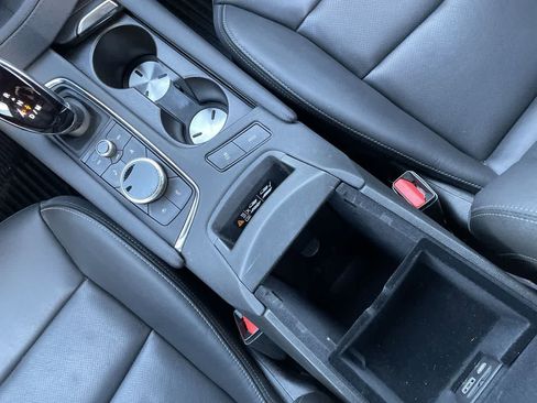 Certified 2024 Cadillac XT6 Premium Luxury w/ LPO, Floor Liner Package image 28