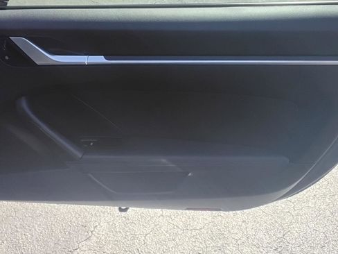 Used 2020 Porsche 911 Carrera S image 15