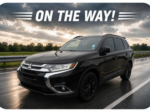 Used 2018 Mitsubishi Outlander ES AWD/4WD image 1