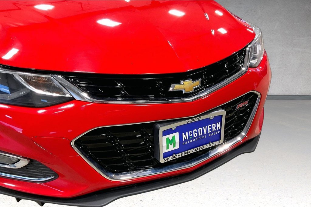 Used 2017 Chevrolet Cruze LT w/ RS Package FWD image 30