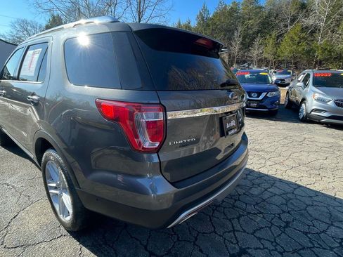 Used 2016 Ford Explorer Limited w/ Equipment Group 301A image 6
