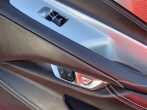 Used 2025 Chevrolet Corvette Stingray Premium Conv w/ 3LT image 20