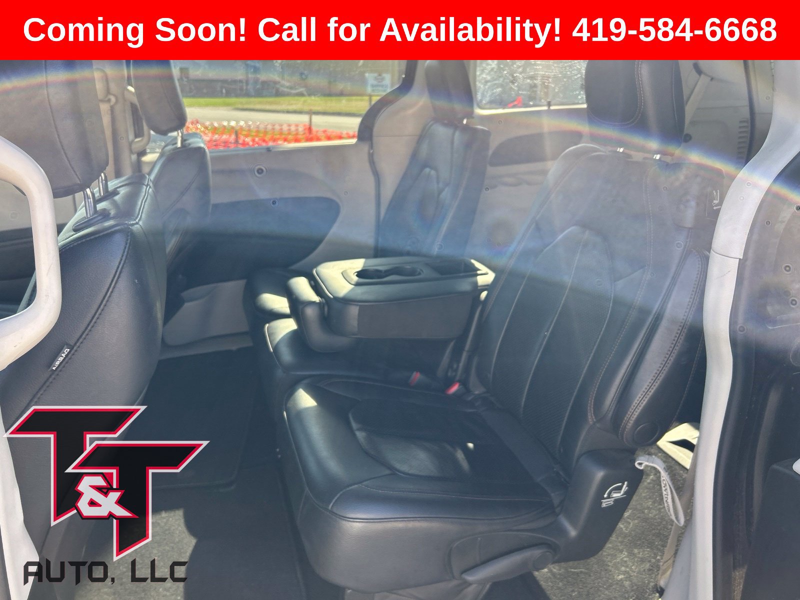 Used 2018 Chrysler Pacifica Touring-L FWD image 7