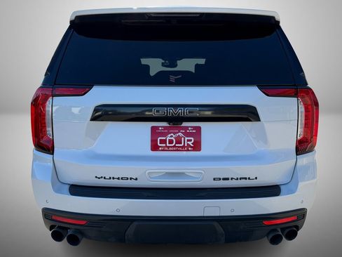 Used 2022 GMC Yukon Denali w/ Denali Ultimate Package image 7