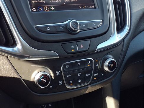 Used 2022 Chevrolet Equinox LT image 6