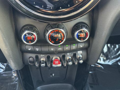 Used 2024 MINI Cooper S image 22