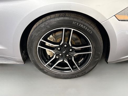 Used 2020 Ford Mustang Premium image 31