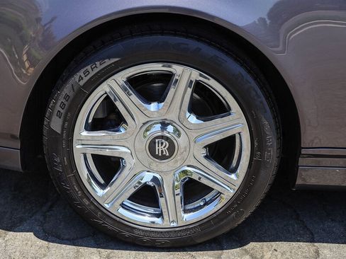 Used 2010 Rolls-Royce Phantom Coupe RWD image 13