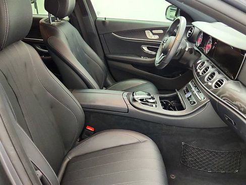 Used 2020 Mercedes-Benz E 350 Sedan image 23