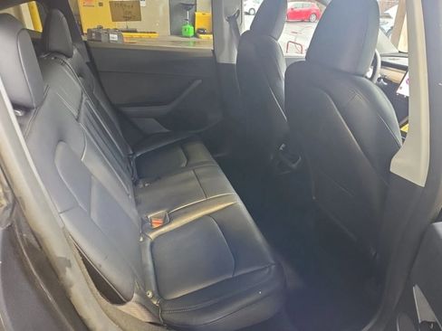 Used 2024 Tesla Model Y Long Range image 6