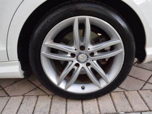 Used 2014 Mercedes-Benz C 300 4MATIC Sedan image 84