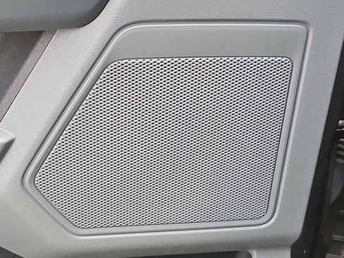 Used 2023 Ford F150 XLT w/ Trailer Tow Package image 33