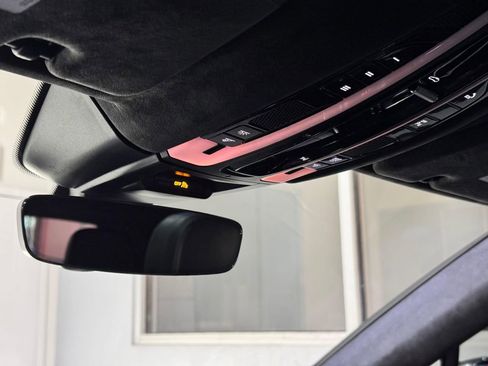 Used 2022 Porsche Cayenne GTS image 16