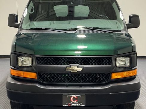 Used 2014 Chevrolet Express 3500 LS image 3