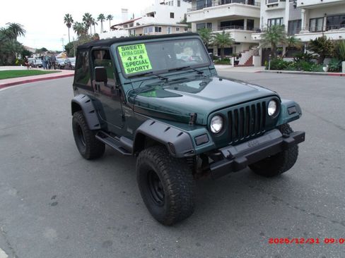 Used 2001 Jeep Wrangler Sport image 29