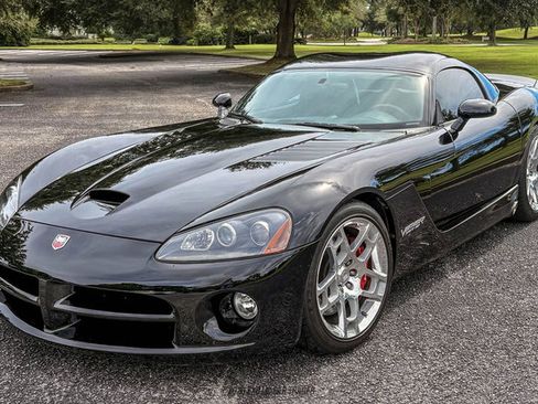 Used 2006 Dodge Viper SRT-10 RWD image 14