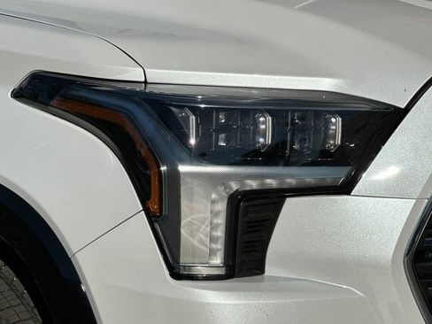 New 2026 Toyota Sequoia Platinum image 33