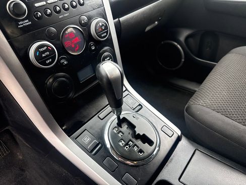 Used 2010 Suzuki Grand Vitara Premium image 16