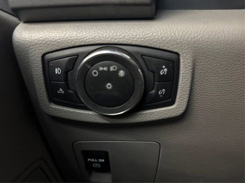 Used 2018 Ford F150 XLT w/ Trailer Tow Package image 22