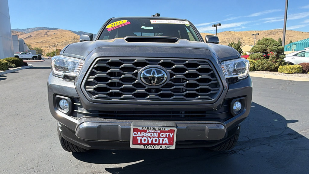 Certified 2023 Toyota Tacoma TRD Sport w/ TRD Premium Sport Package AWD/4WD image 8