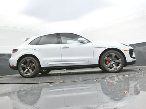 New 2026 Porsche Macan S image 53