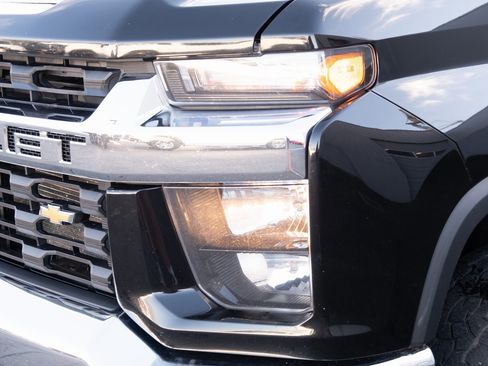 Used 2021 Chevrolet Silverado 3500 LT w/ Convenience Package image 18