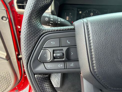 Used 2026 Toyota Tacoma SR5 AWD/4WD image 21