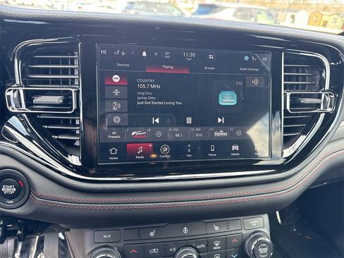 Used 2025 Dodge Durango GT w/ Blacktop Package image 16