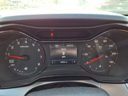 Used 2024 Chevrolet Trax LS w/ LS Convenience Package FWD image 20
