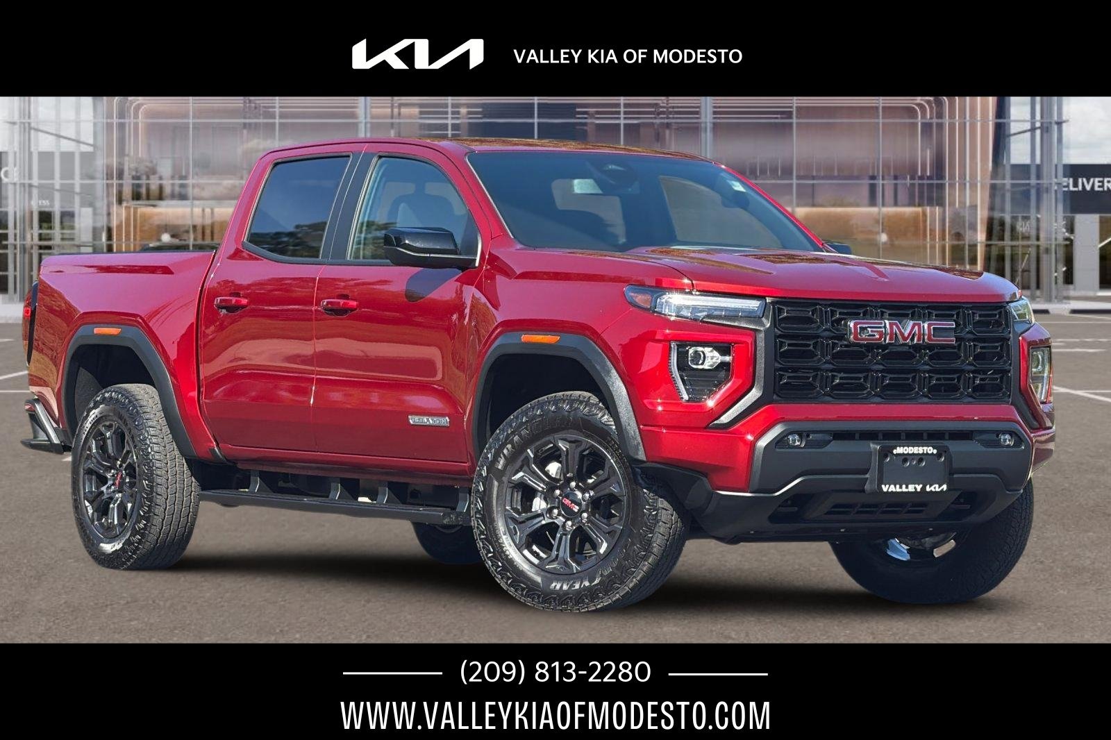 Used 2025 GMC Canyon Elevation w/ Convenience Package RWD image 1
