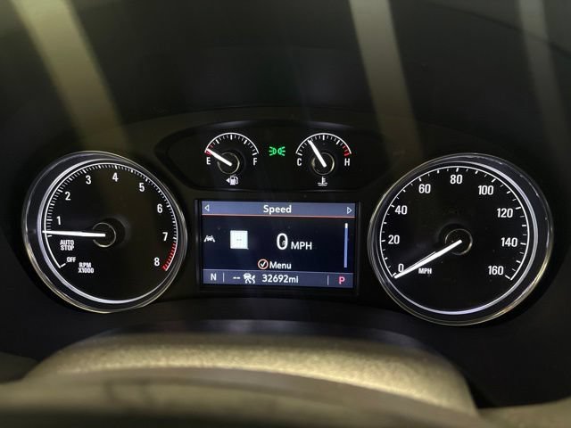 Used 2023 Buick Enclave Essence w/ Sound and Sites Package AWD/4WD image 17