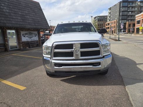 Used 2018 RAM 3500 Tradesman w/ Power & Remote Entry Group AWD/4WD image 3