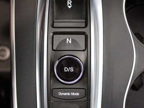 Used 2017 Acura MDX SH-AWD w/ Technology Package image 17