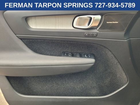 Certified 2024 Volvo XC40 B5 Plus image 25