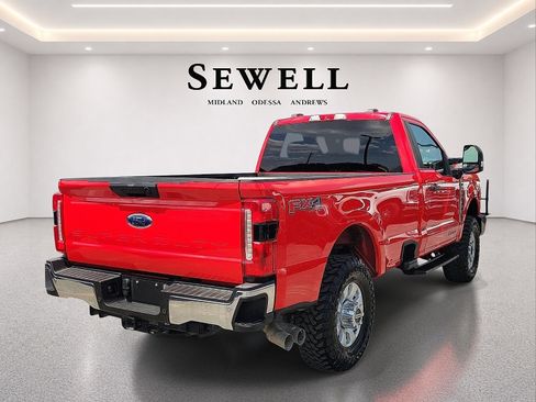 Used 2023 Ford F350 XLT w/ 360-Degree Camera Package AWD/4WD image 4