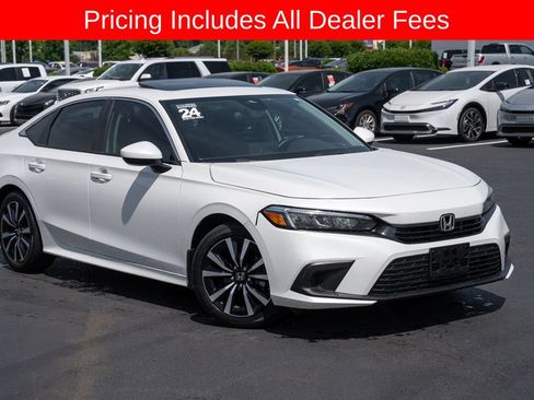 Used 2024 Honda Civic EX image 1