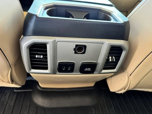 Used 2017 Ford F150 Lariat AWD/4WD image 22
