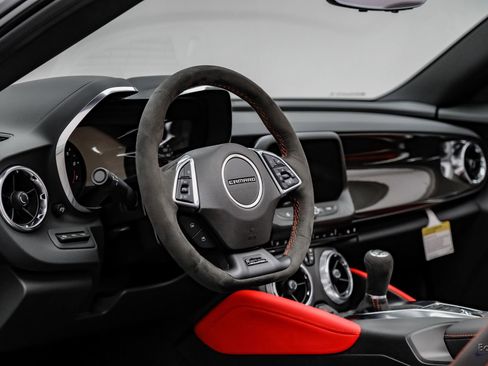 Used 2024 Chevrolet Camaro ZL1 RWD image 57