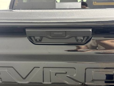 New 2026 Chevrolet Silverado 1500 High Country w/ Midnight Edition AWD/4WD image 27