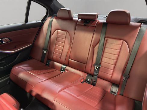 Used 2022 BMW 330i xDrive 330i xDrive w/ M Sport Package image 13