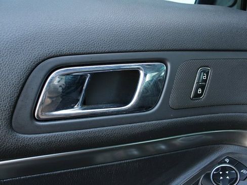 Used 2014 Ford Explorer 4WD Police Interceptor image 4