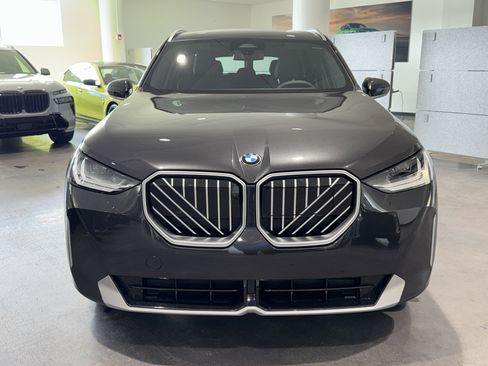 New 2026 BMW X3 xDrive30 w/ Premium Package image 2