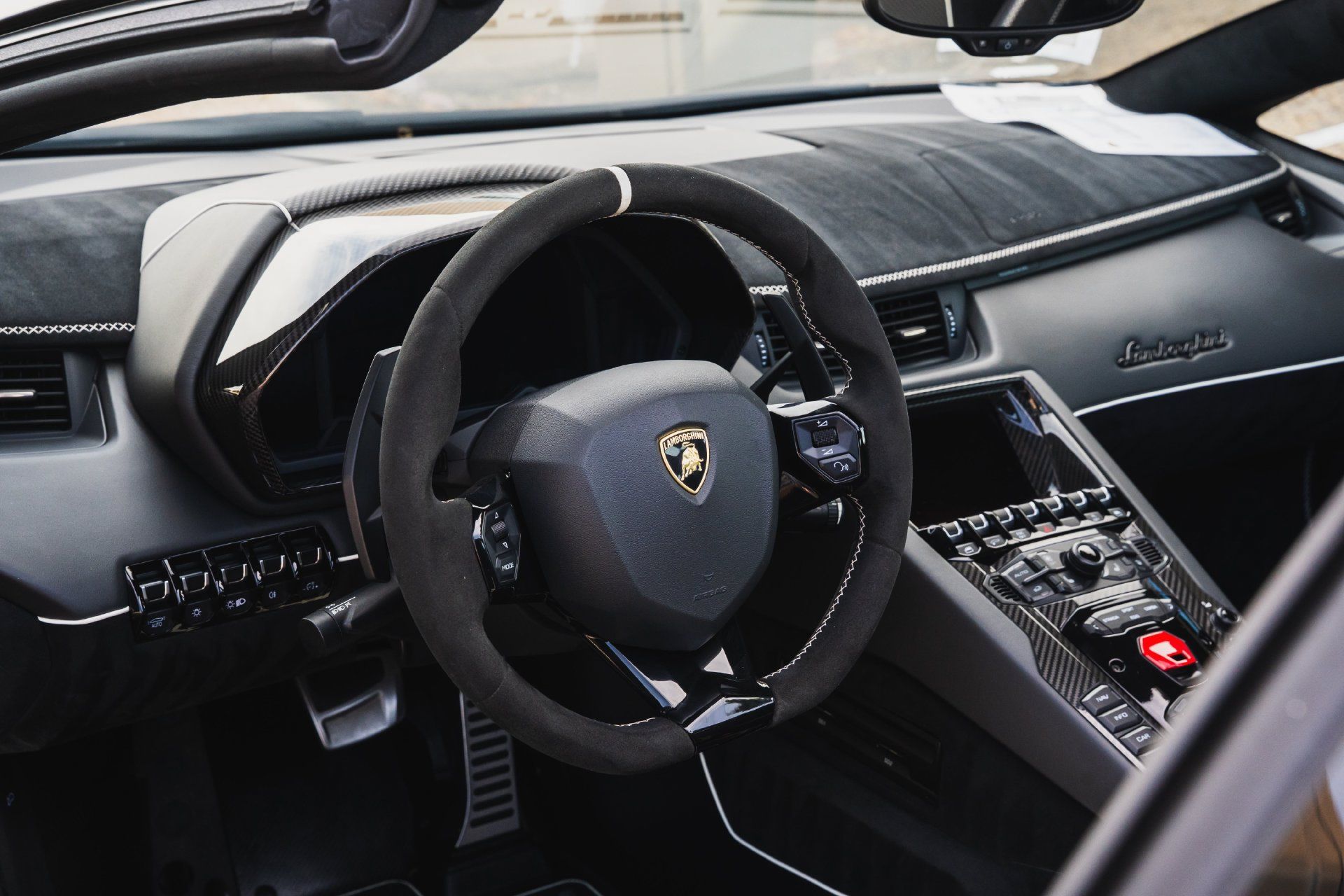 Used 2021 Lamborghini Aventador SVJ AWD/4WD image 52